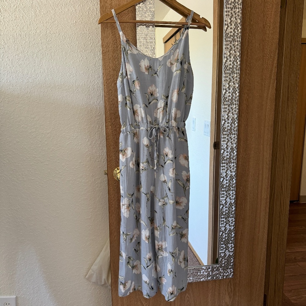 Women Light Blue Floral Cropped Romper / XS